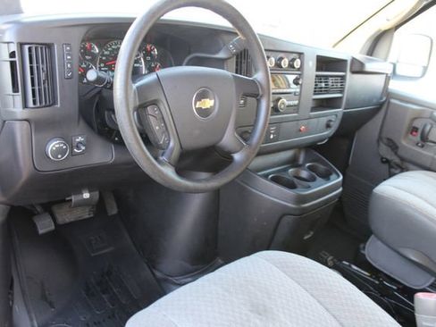 Used 2012 Chevrolet Express 2500 LT w/ LT Preferred Equipment Group image 10