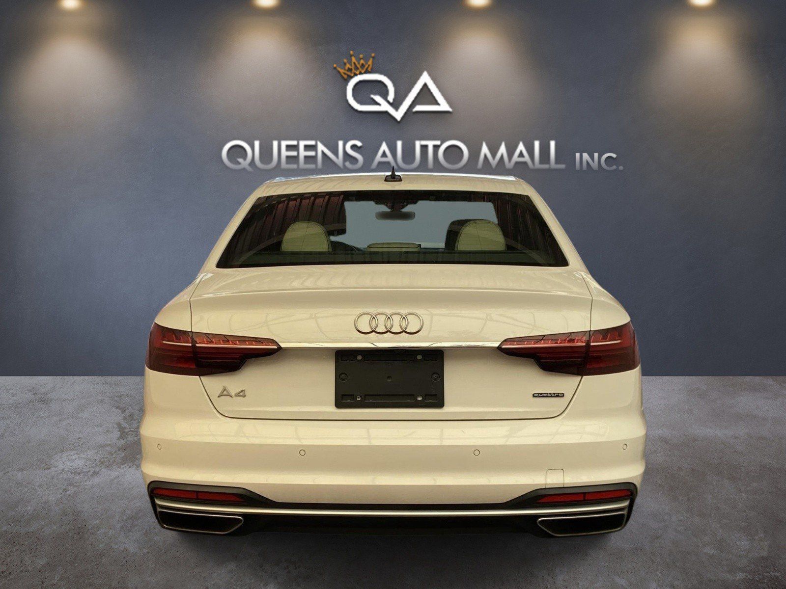 Used 2022 Audi A4 2.0T Premium Plus AWD/4WD image 5