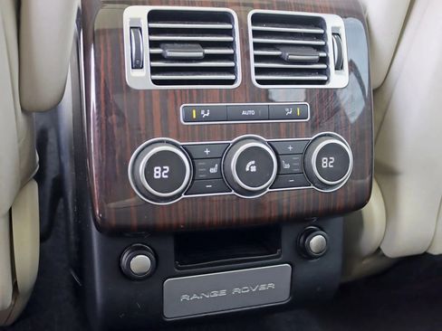 Used 2017 Land Rover Range Rover HSE image 26