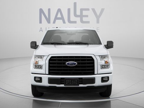 Used 2017 Ford F150 XLT w/ Equipment Group 302A Luxury AWD/4WD image 10