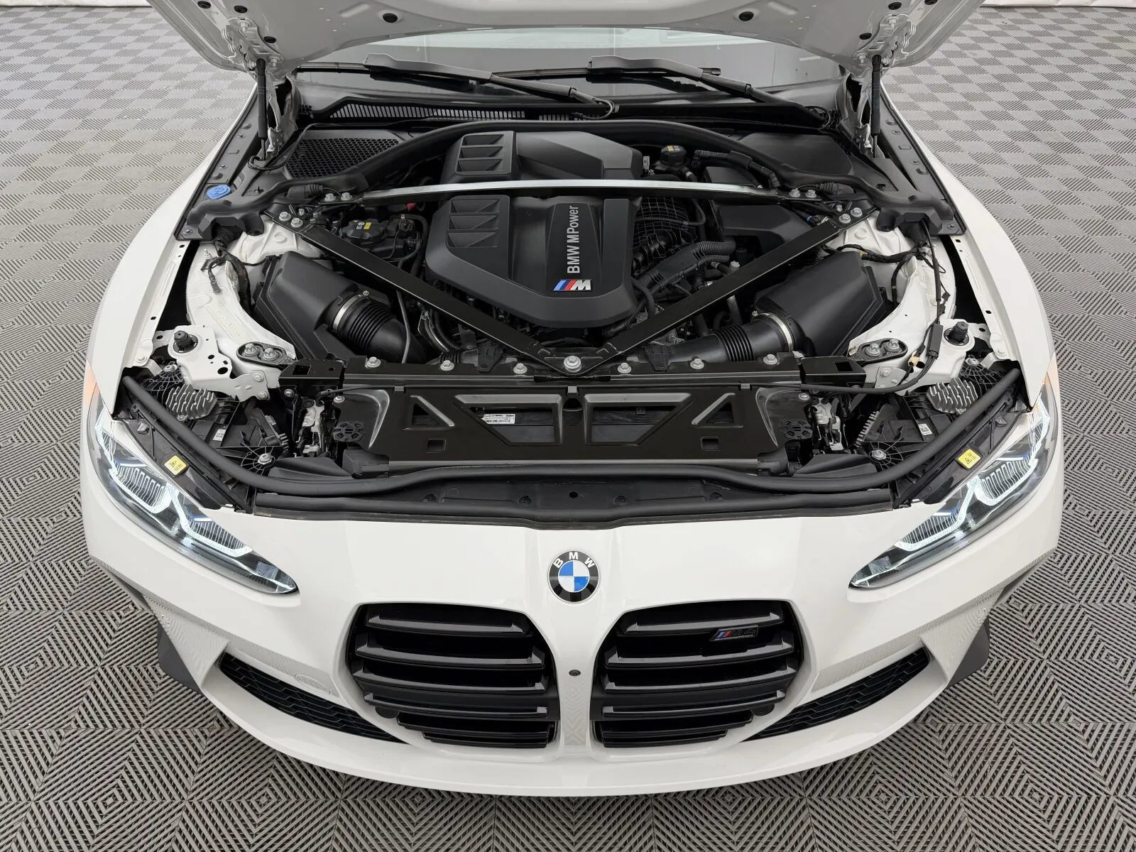 Used 2022 BMW M4 xDrive Competition w/ Executive Package AWD/4WD image 60
