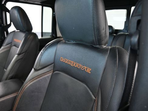 Used 2022 Jeep Gladiator Mojave w/ LED Lighting Group image 14