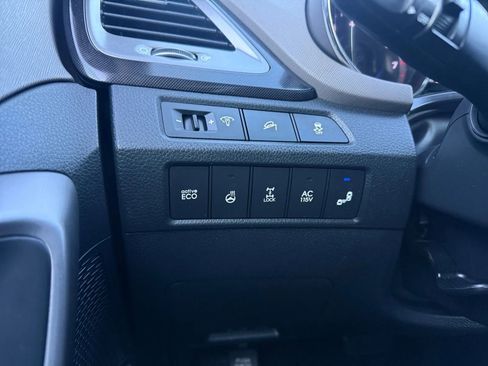 Used 2014 Hyundai Santa Fe GLS w/ Ultimate Package 06 image 21