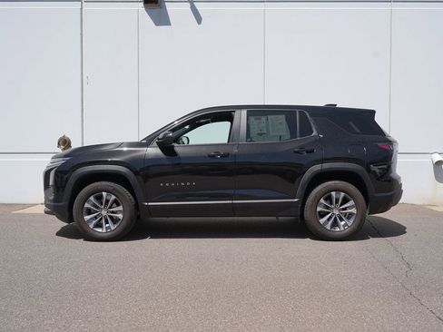 Used 2025 Chevrolet Equinox LT AWD/4WD image 23