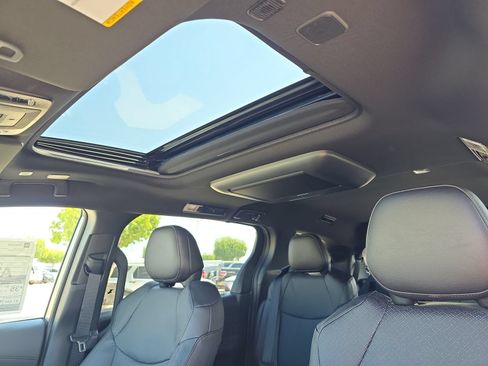 New 2026 Toyota Sienna Platinum AWD/4WD image 26