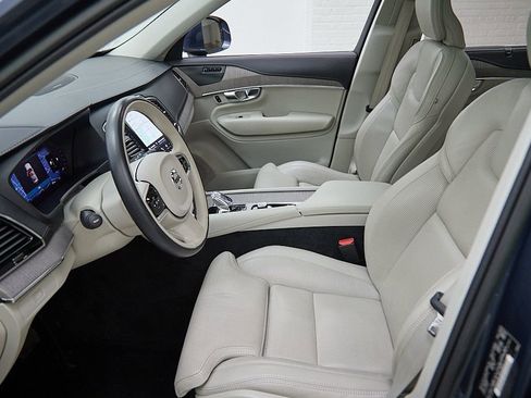 Certified 2023 Volvo XC90 B6 Ultimate w/ Protection Package Premier AWD/4WD image 17