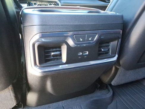 Certified 2024 GMC Sierra 2500 Denali Ultimate AWD/4WD image 22