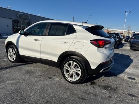 Used 2021 Buick Encore GX Preferred w/ Cold Weather Comfort Package image 4