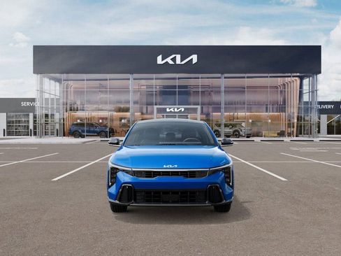 New 2026 Kia K4 GT-Line Turbo w/ GT-Line Premium Package FWD image 2