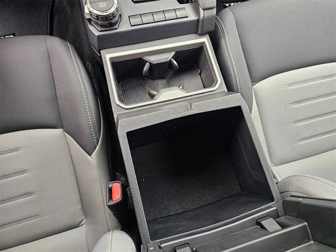 Used 2024 Toyota Tacoma TRD Sport image 29