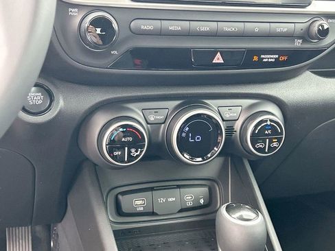 New 2026 Hyundai Venue SEL FWD image 25