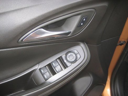 Used 2025 Buick Encore GX Preferred image 15