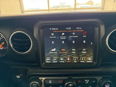 Used 2021 Jeep Wrangler Unlimited Sahara w/ Uconnect 4C Nav & Sound Group AWD/4WD image 25