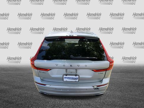 Used 2018 Volvo XC60 T8 Inscription w/ Vision Package AWD/4WD image 9