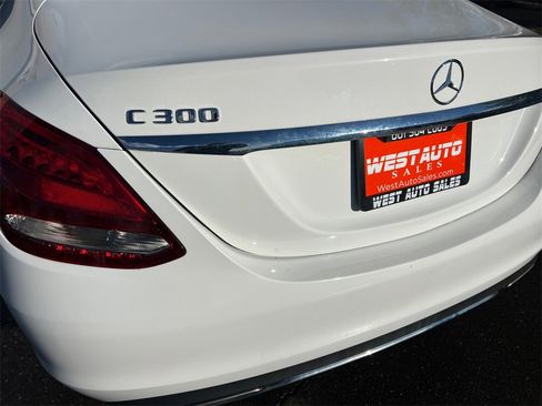 Used 2018 Mercedes-Benz C 300 C 300 image 31
