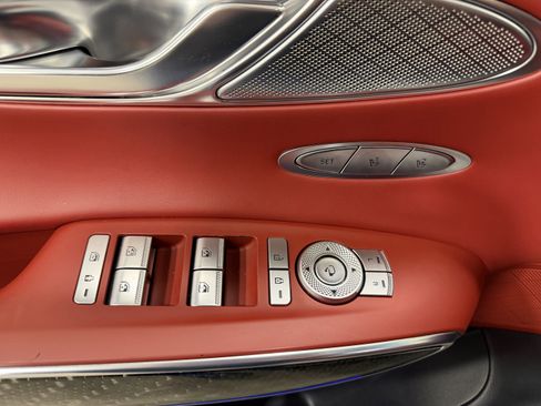 Used 2023 Genesis GV70 3.5T Sport w/ Sport Prestige Package image 17