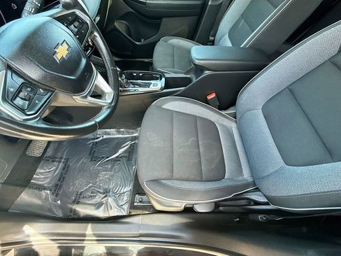 Used 2024 Chevrolet TrailBlazer LT w/ LT Cold Weather Package FWD image 18