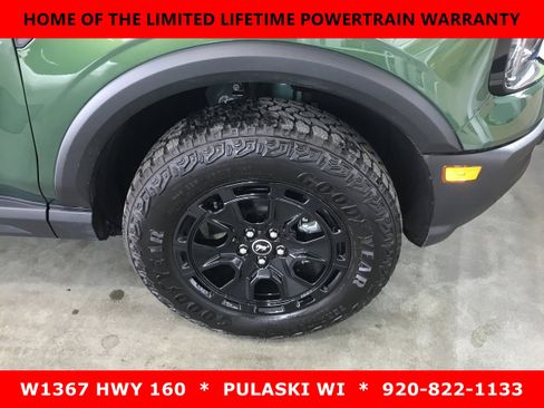 Used 2025 Ford Bronco Sport Badlands w/ Sasquatch Badlands Package AWD/4WD image 3