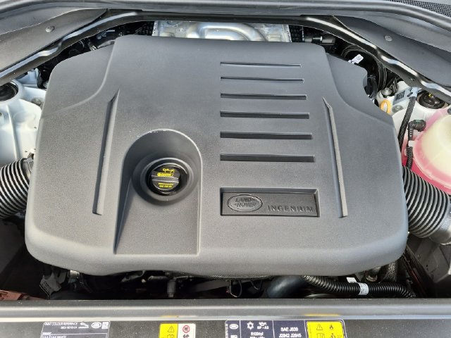 New 2026 Land Rover Range Rover SE AWD/4WD image 19
