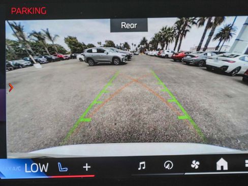 Used 2025 BMW X5 M60i image 24