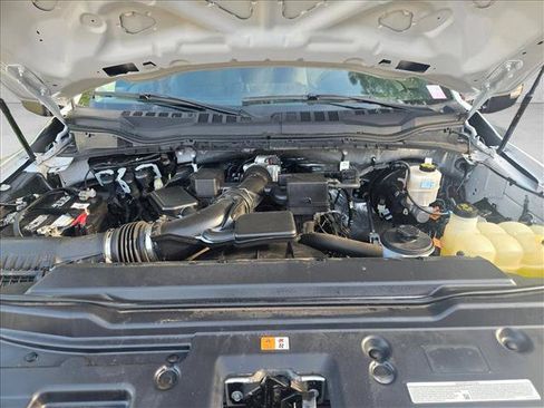 Used 2022 Ford F350 XL w/ Power Equipment Group AWD/4WD image 19