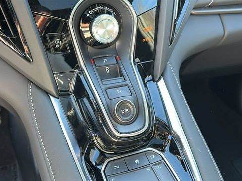 New 2026 Acura RDX SH-AWD image 18