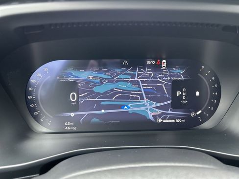 New 2026 Volvo XC40 B5 Plus w/ Protection Package Premier image 19