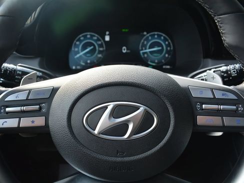 Used 2024 Hyundai Palisade Limited AWD/4WD image 13
