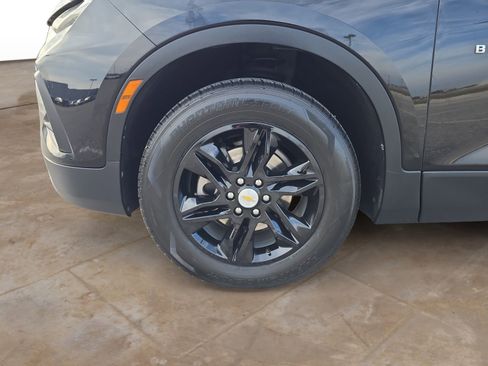 Used 2020 Chevrolet Blazer LT image 24