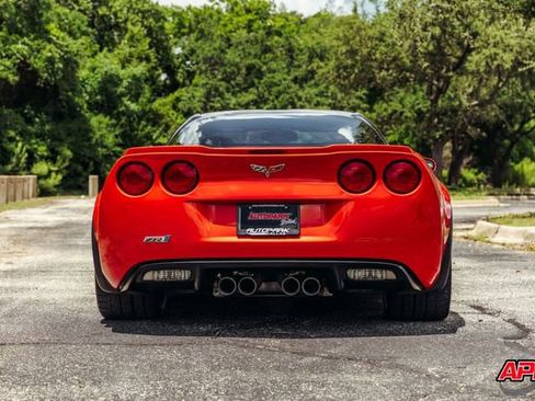 Used 2011 Chevrolet Corvette ZR1 w/ Preferred Equipment Group RWD image 15