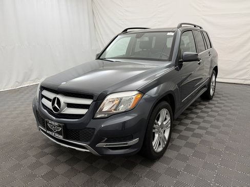Used 2014 Mercedes-Benz GLK 350 4MATIC image 2