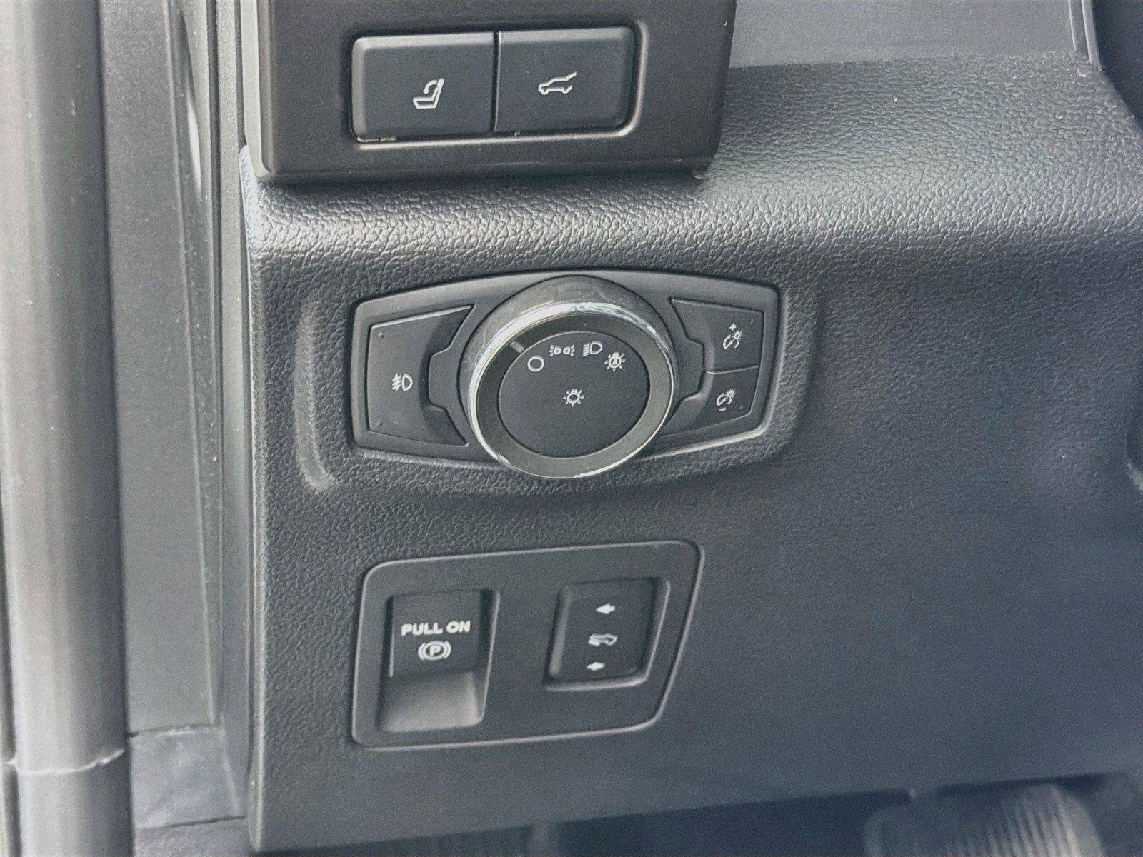 Used 2020 Ford Expedition Limited w/ Equipment Group 302A AWD/4WD image 18
