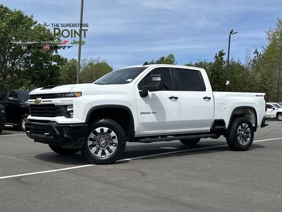 Used 2024 Chevrolet Silverado 2500 Custom w/ Custom Value Package