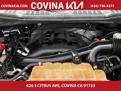 Used 2015 Ford F150 XLT image 29