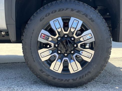 New 2026 GMC Sierra 3500 Denali w/ Technology Package AWD/4WD image 12
