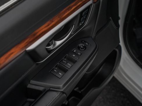 Used 2019 Honda CR-V EX-L image 10