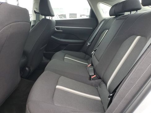 Used 2025 Hyundai Sonata SEL FWD image 10
