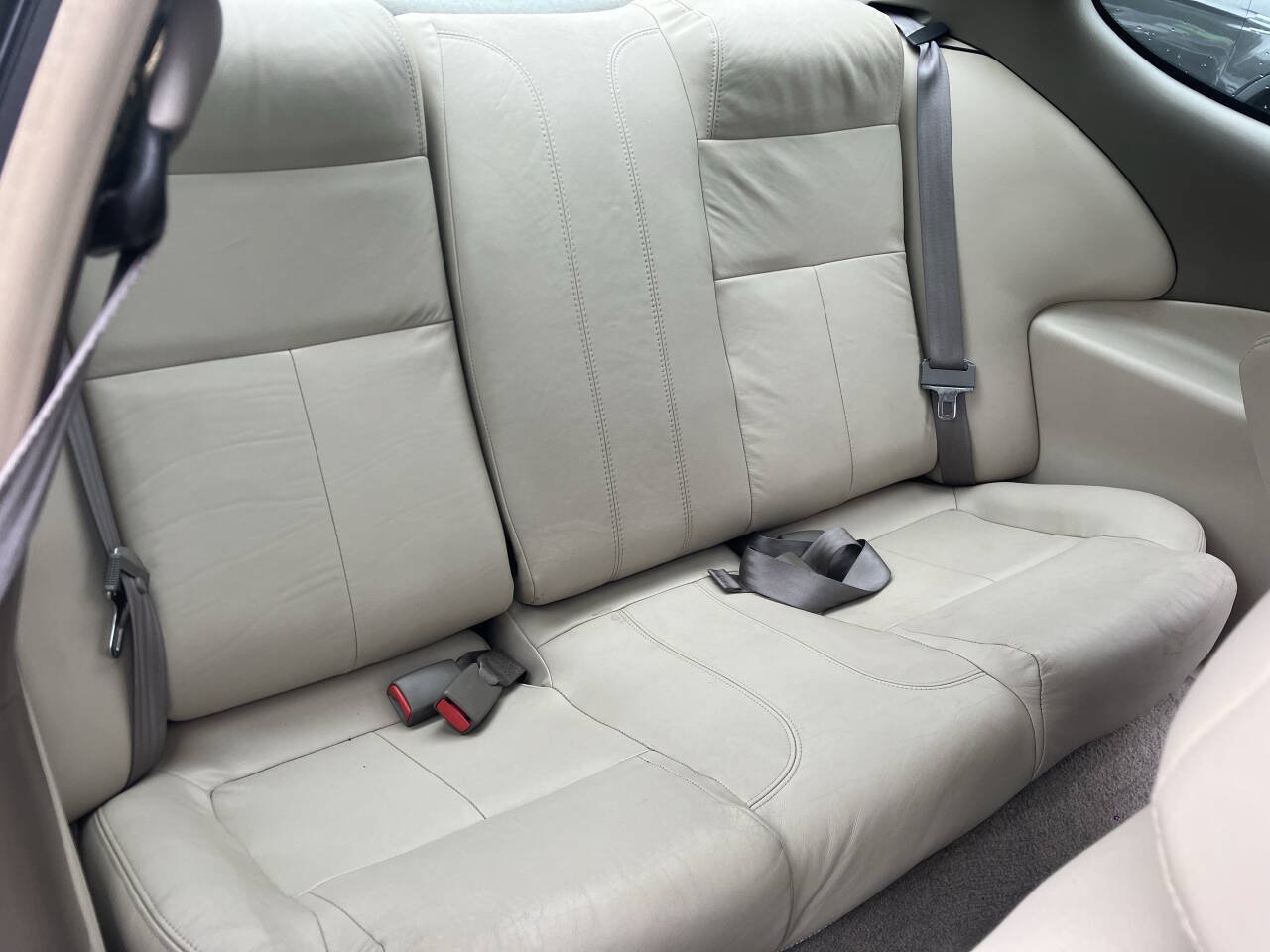 Used 1999 Oldsmobile Alero GLS FWD image 26