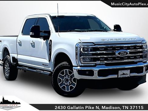 Used 2025 Ford F250 Lariat AWD/4WD image 1