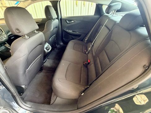 Used 2021 Chevrolet Malibu LT FWD image 22