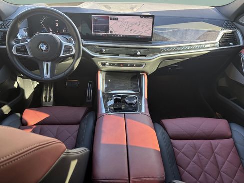 Used 2025 BMW X6 M60i image 8
