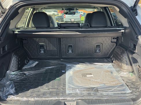 New 2025 Subaru Outback Limited image 4