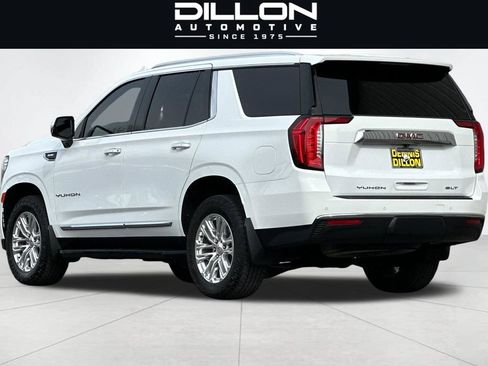 Used 2023 GMC Yukon SLT w/ SLT Premium Package AWD/4WD image 6