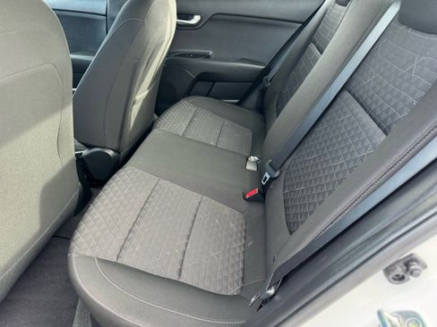 Used 2020 Kia Rio LX image 13