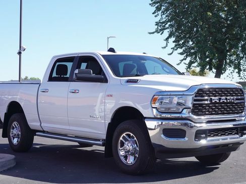 Used 2022 RAM 2500 Big Horn w/ Protection Group image 4