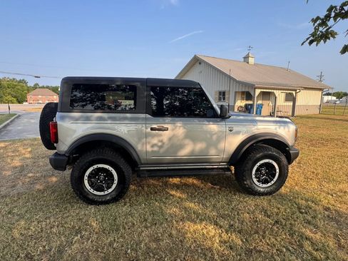 Used 2024 Ford Bronco Big Bend w/ Sasquatch Package AWD/4WD image 4