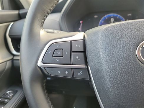 Used 2025 Toyota Grand Highlander Limited image 15