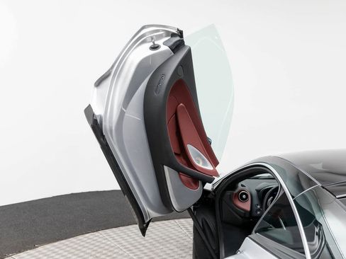 New 2025 McLaren GTS image 22