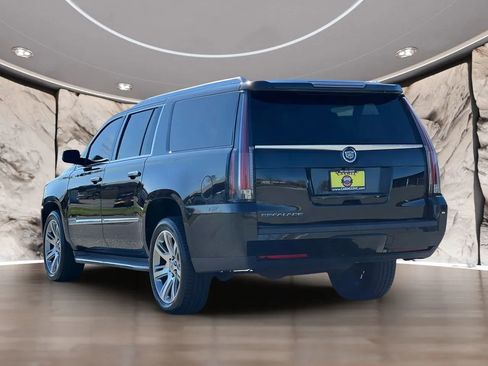 Used 2015 Cadillac Escalade ESV Luxury image 9