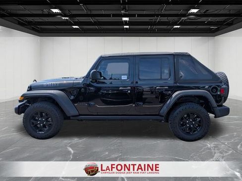 Used 2021 Jeep Wrangler Unlimited Sport AWD/4WD image 2